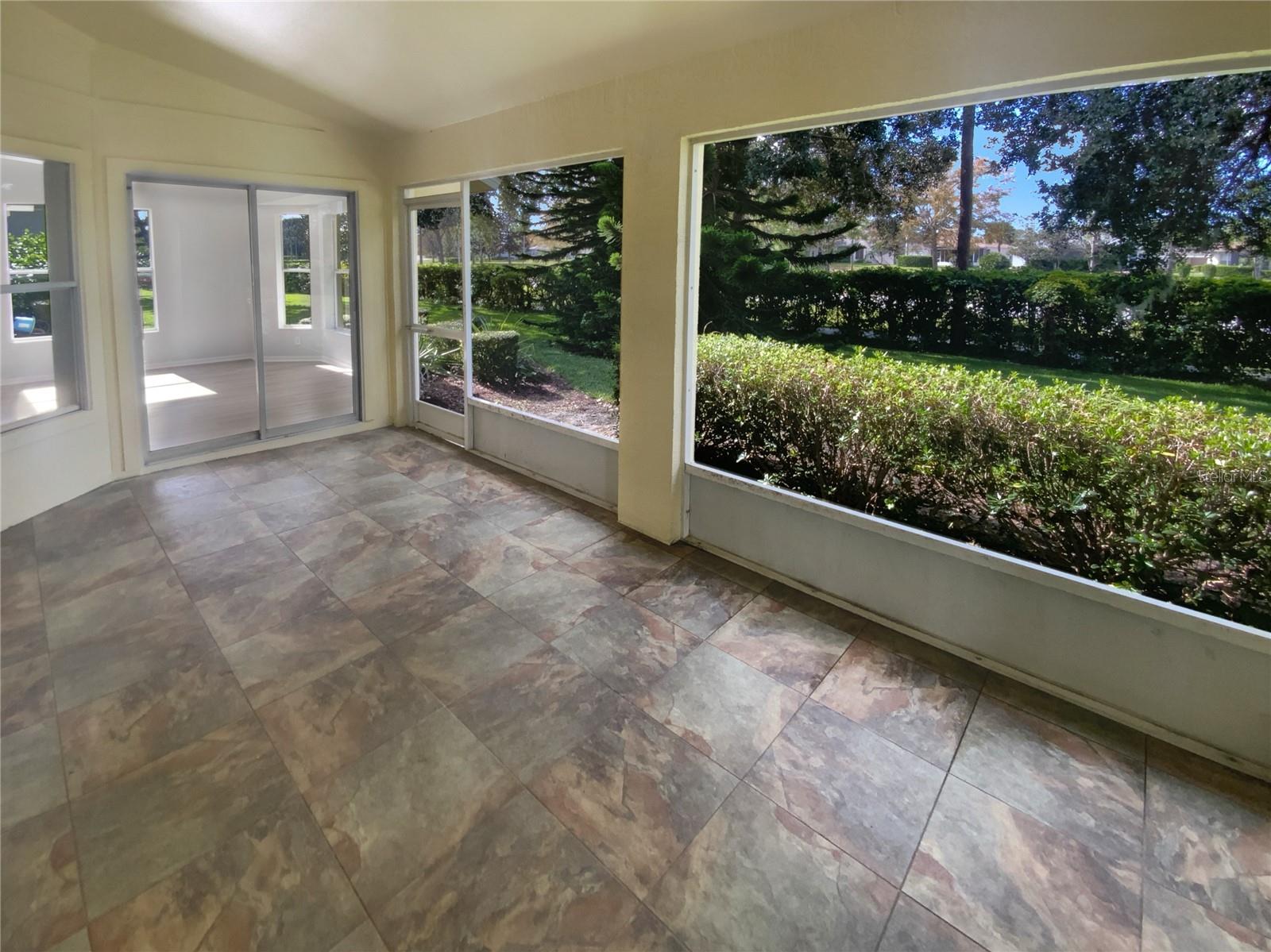 Image 25 of 31 For 18535 Hidden Pines Way