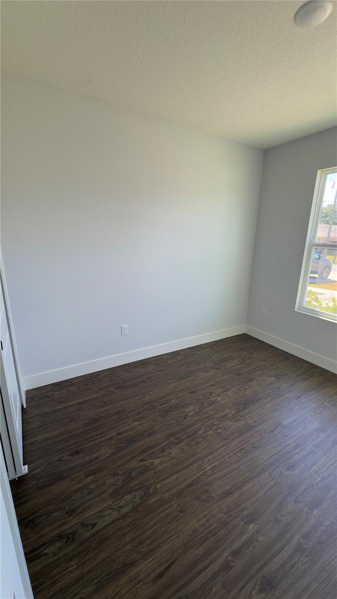 Image 6 of 18 For 98 Birchwood Drive