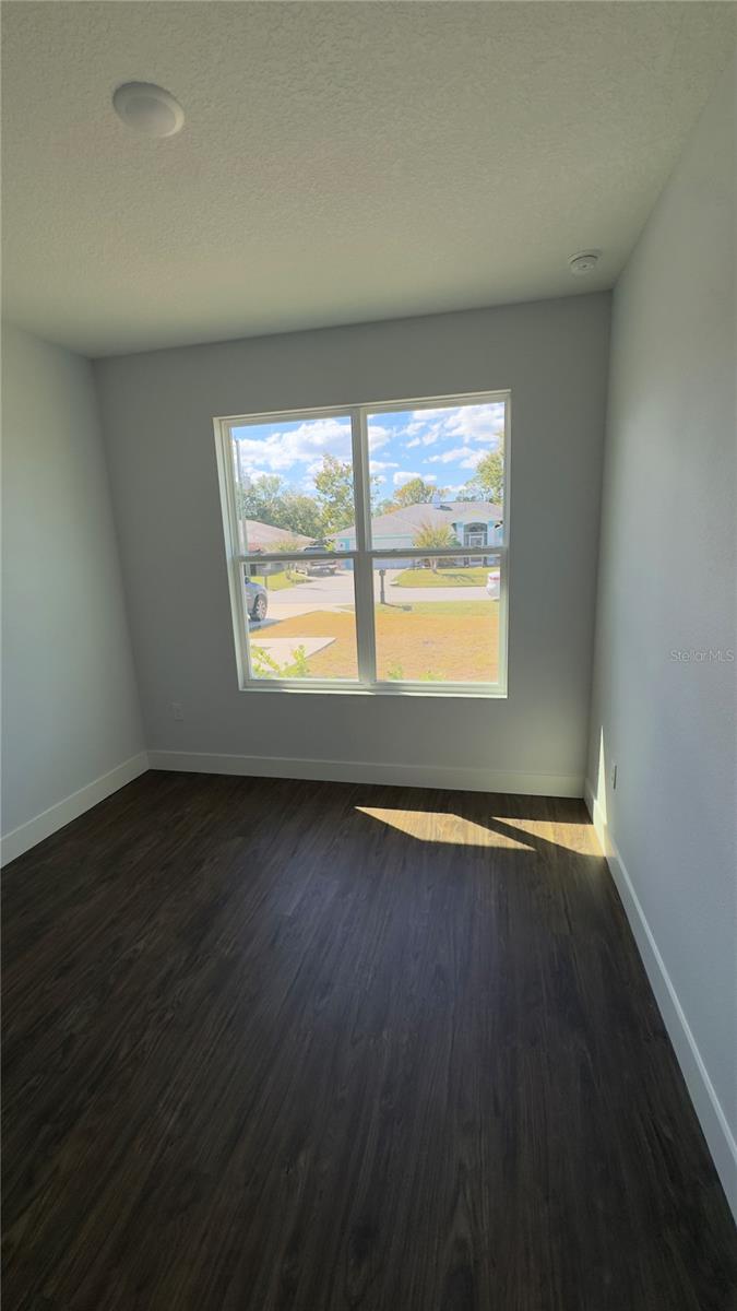 Image 8 of 18 For 98 Birchwood Drive