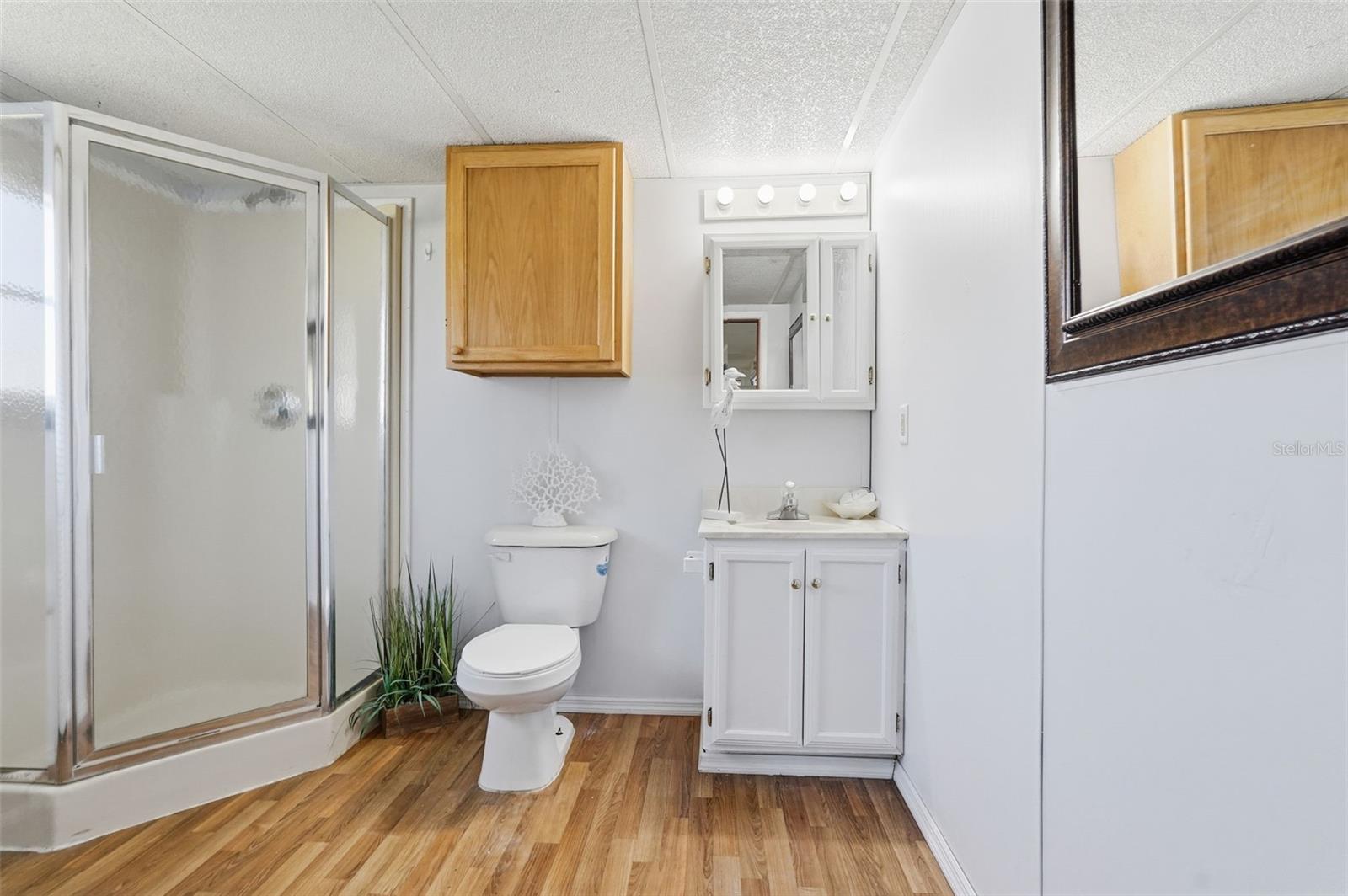 Image 14 of 27 For 37828 Newal Avenue