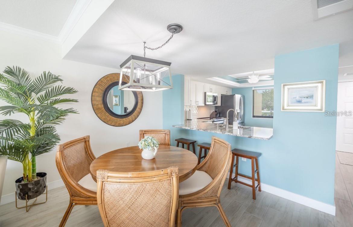 Image 17 of 53 For 7520 Sunshine Skyway Lane S T18