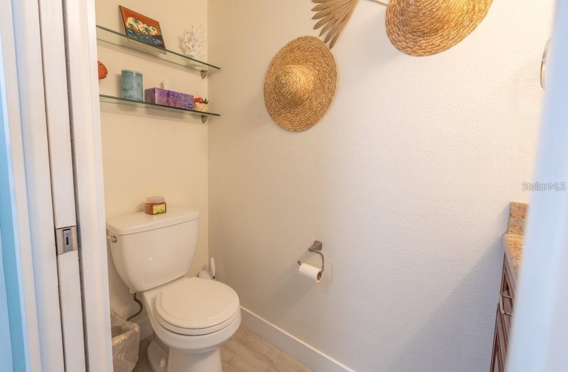 Image 26 of 53 For 7520 Sunshine Skyway Lane S T18