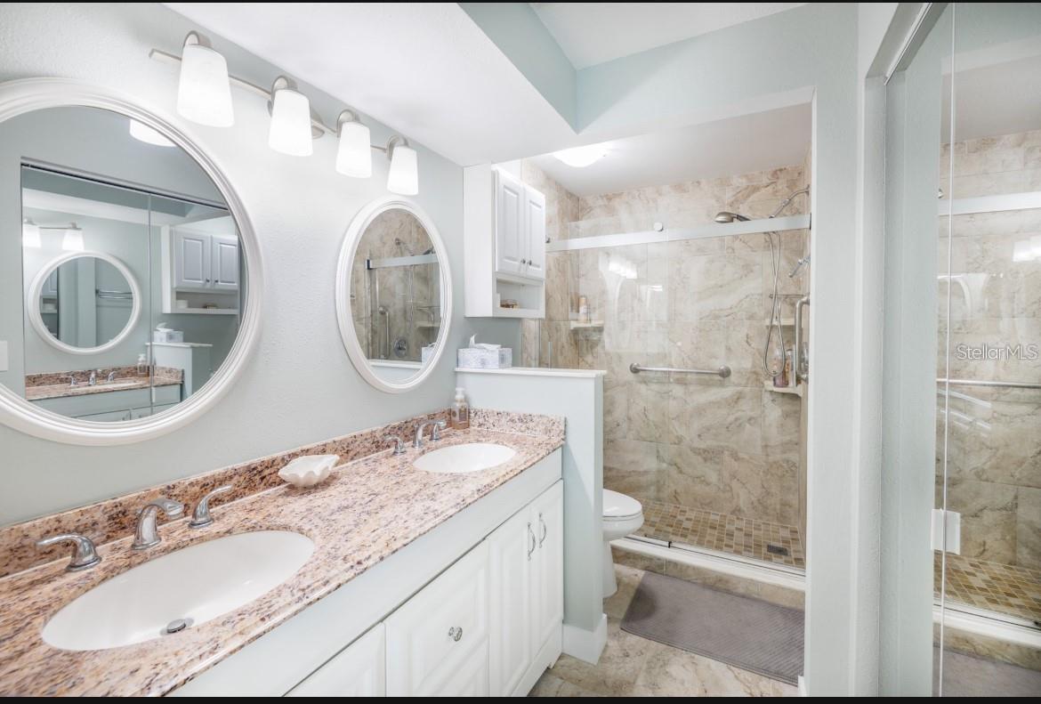 Image 32 of 53 For 7520 Sunshine Skyway Lane S T18