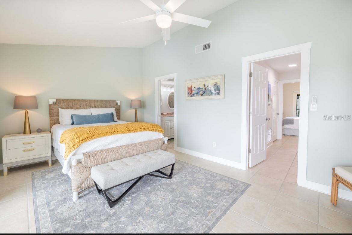 Image 36 of 53 For 7520 Sunshine Skyway Lane S T18