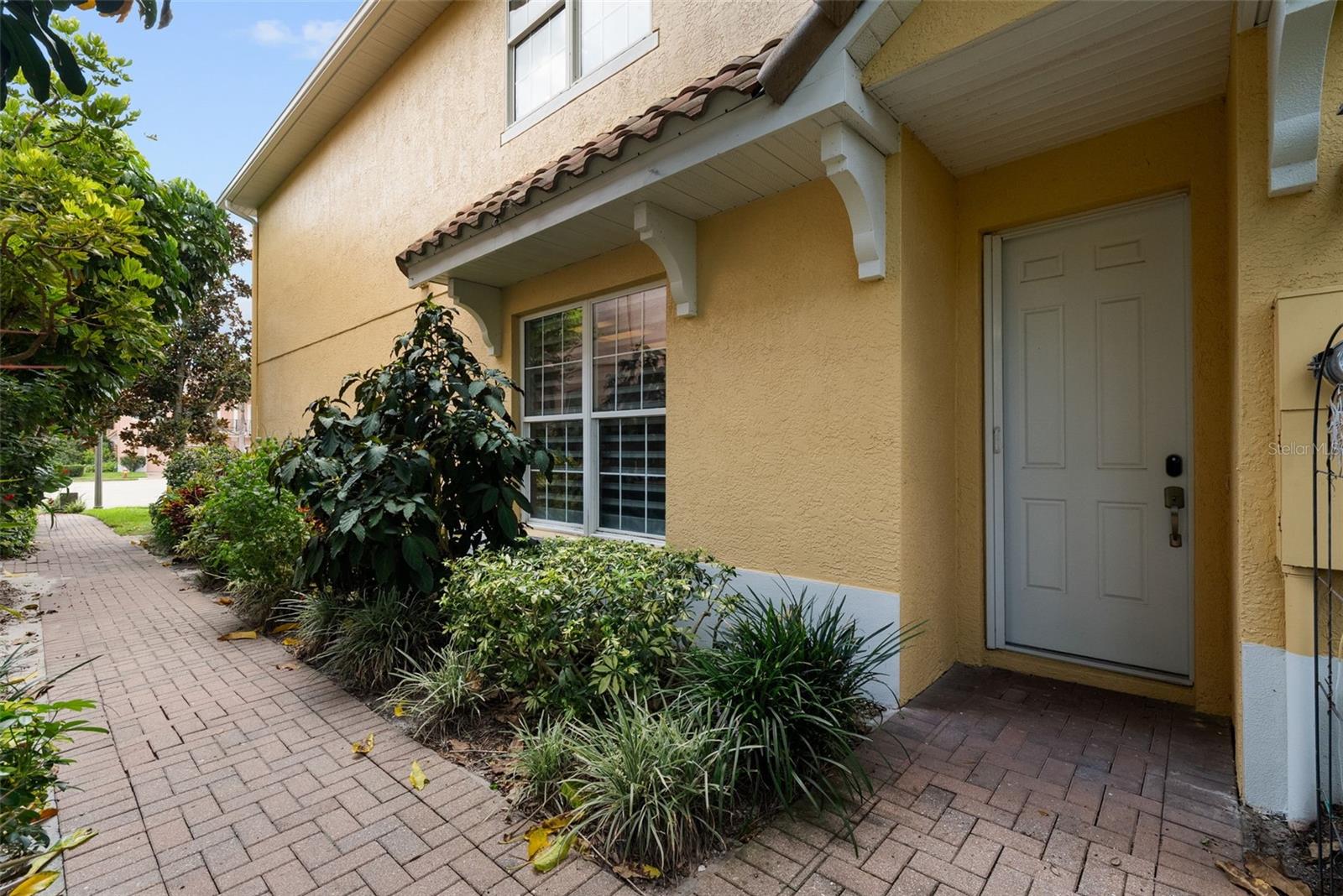 Image 4 of 54 For 185 Banyan Bay Drive