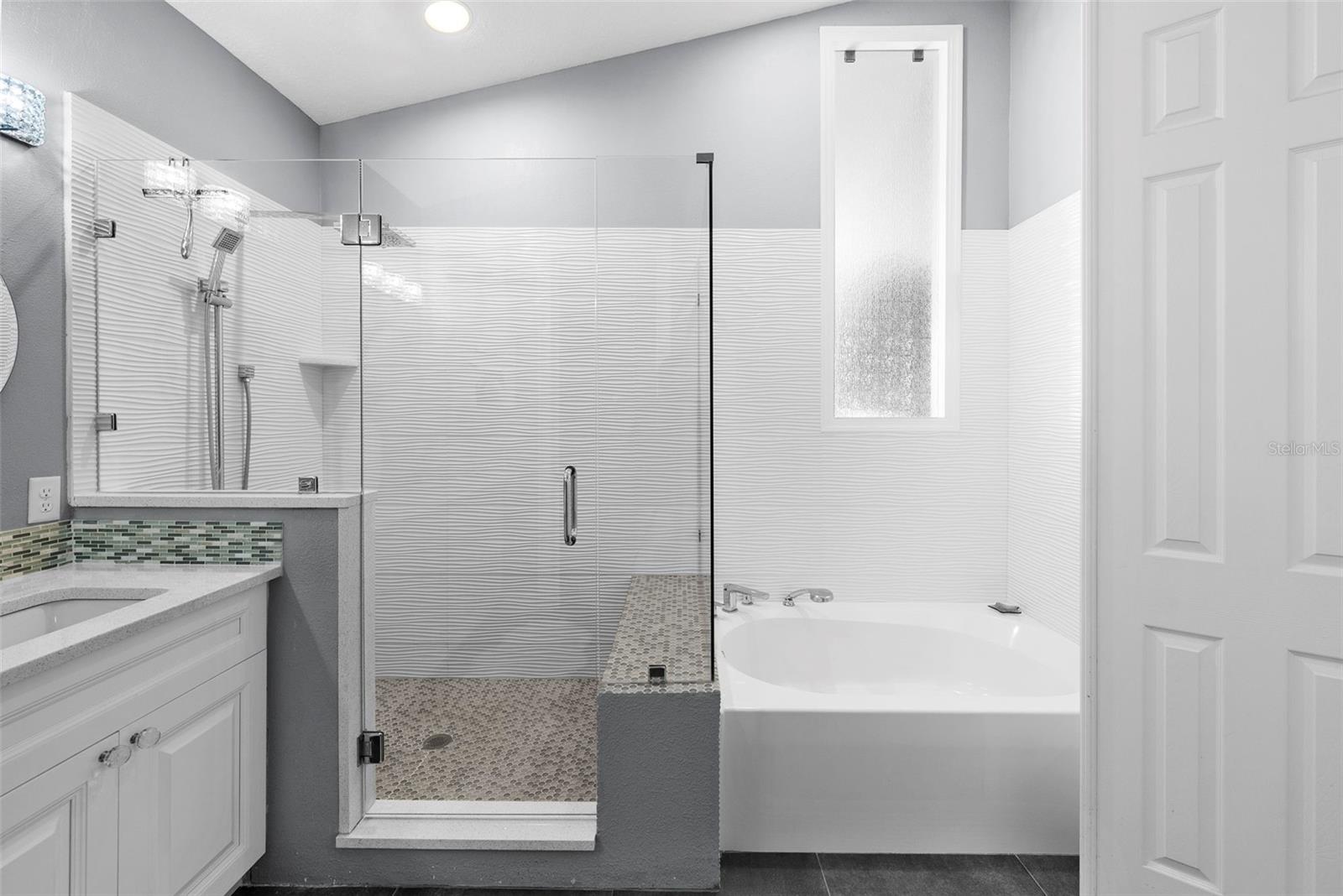 Image 41 of 54 For 185 Banyan Bay Drive