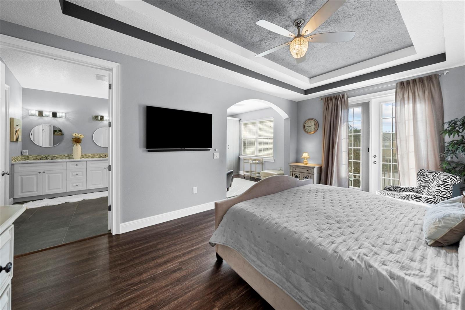 Image 42 of 54 For 185 Banyan Bay Drive