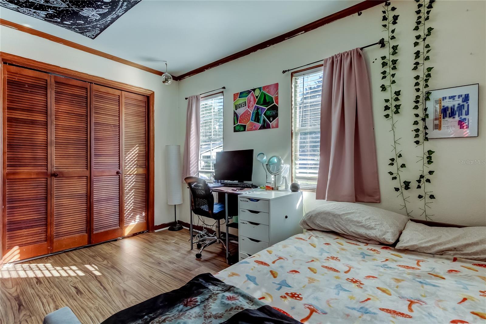 Image 10 of 27 For 603 Merrin Street