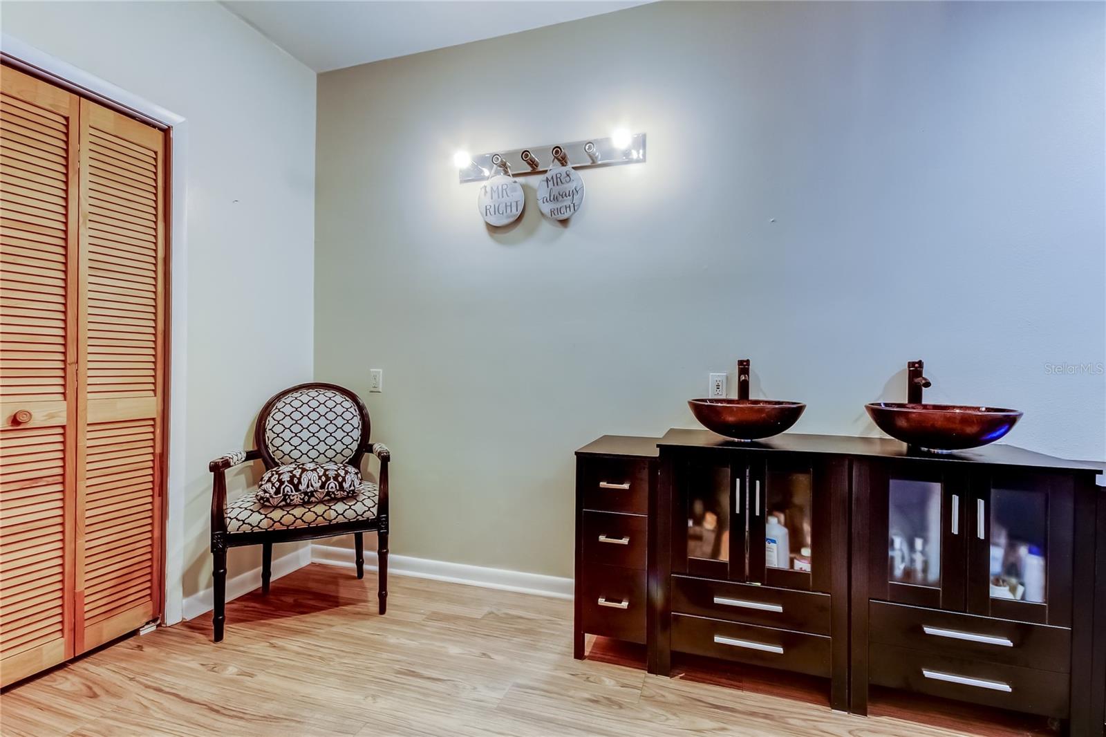 Image 15 of 27 For 603 Merrin Street