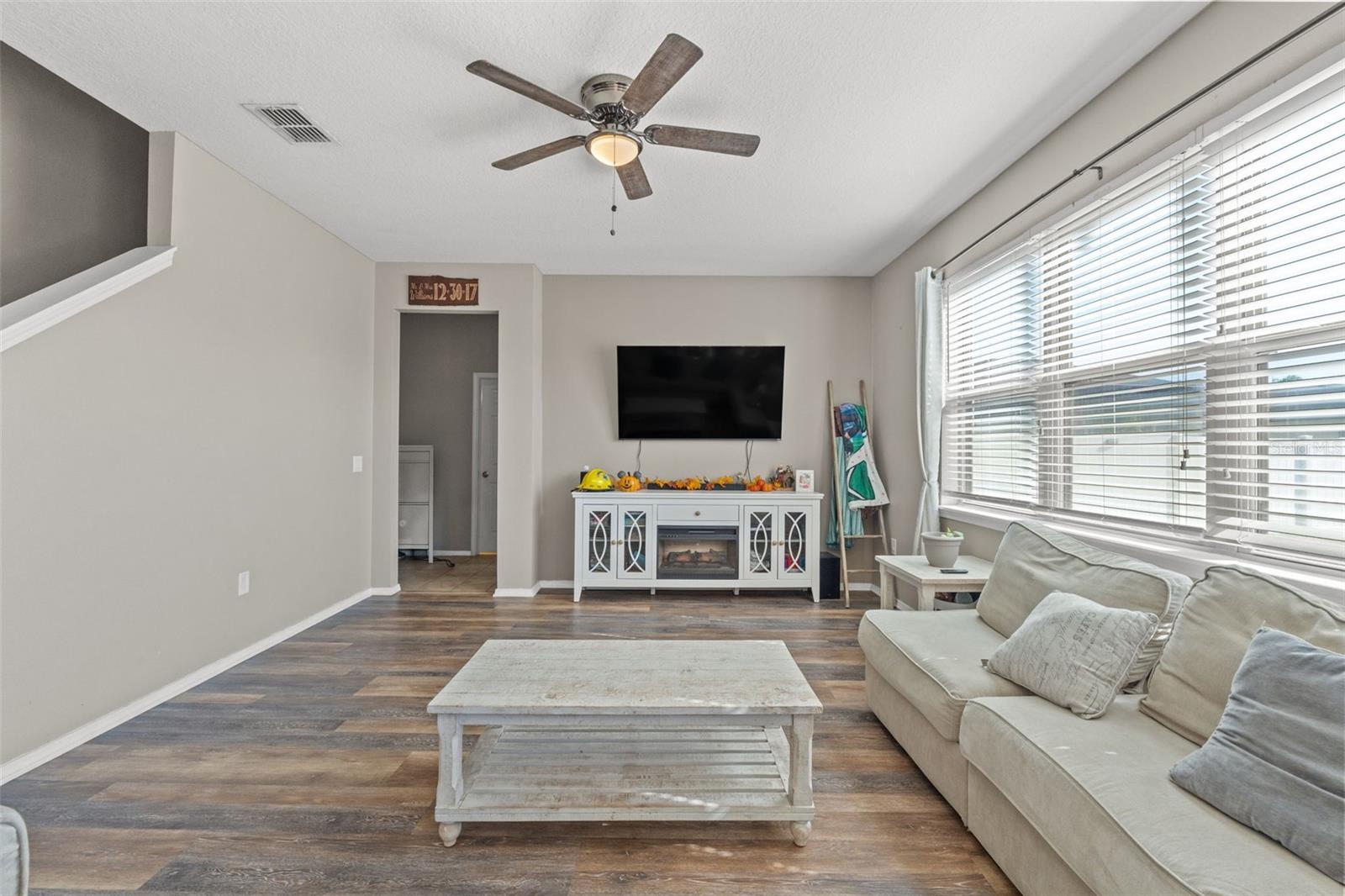 Image 22 of 43 For 15476 Stone House Drive