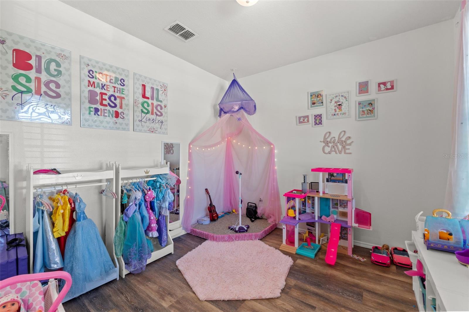 Image 25 of 43 For 15476 Stone House Drive