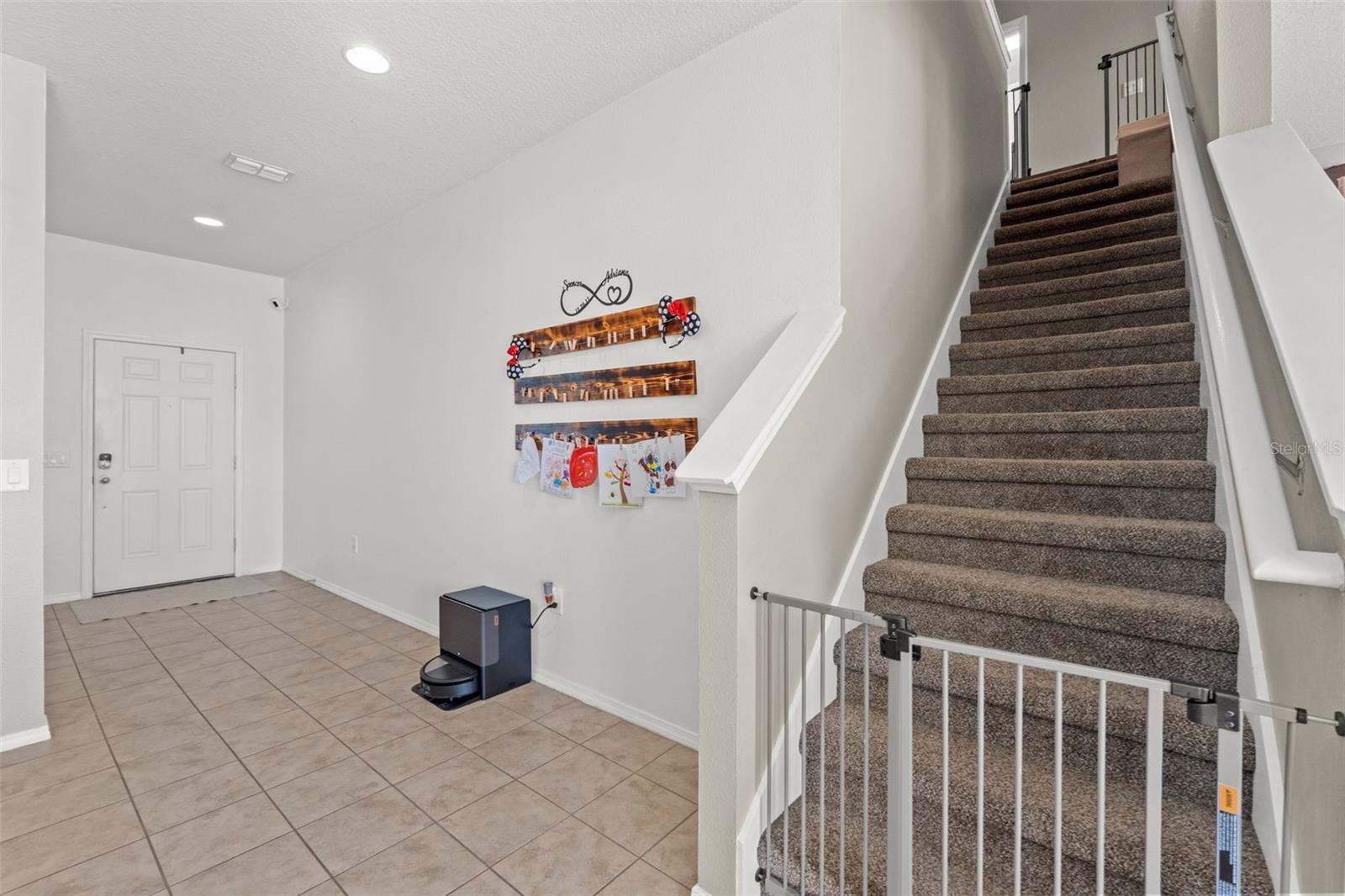 Image 28 of 43 For 15476 Stone House Drive