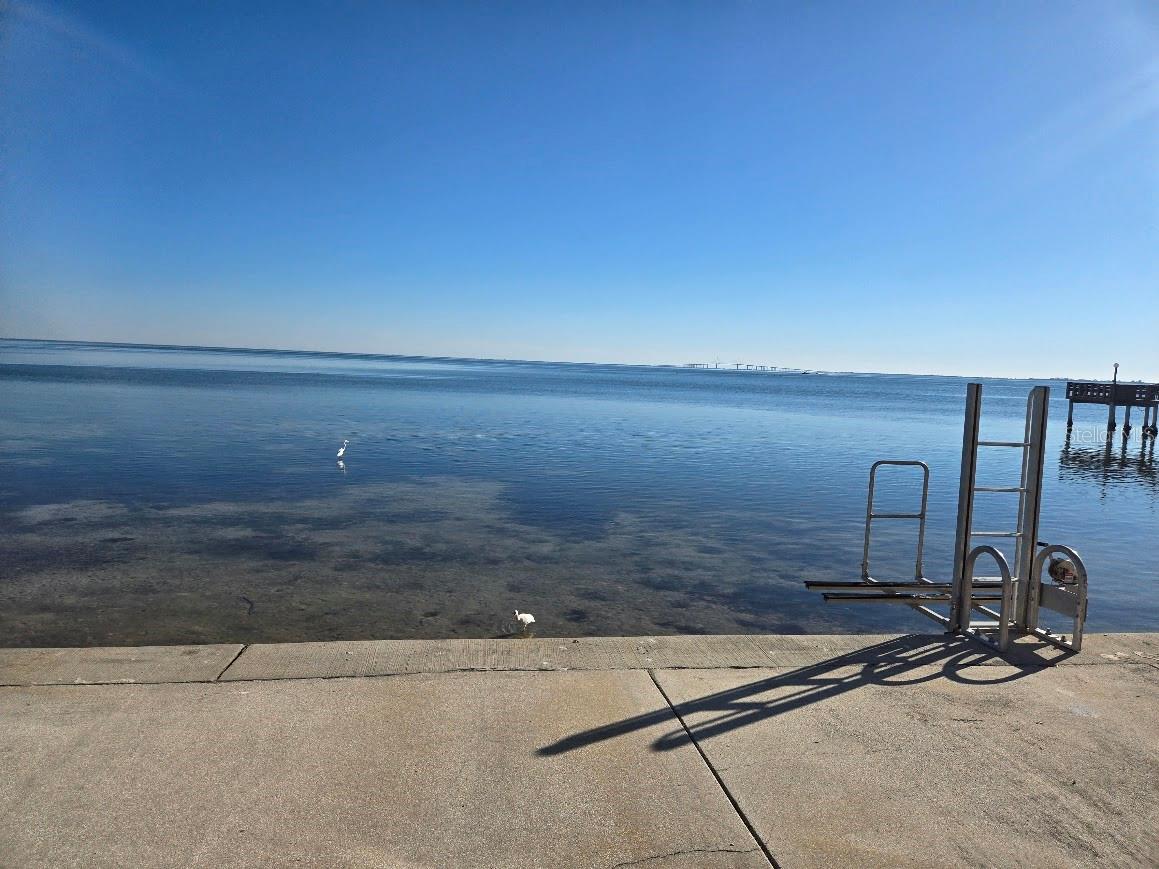 Image 11 of 13 For 650 Pinellas Point Drive S 204