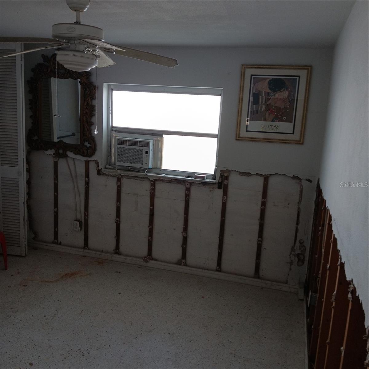 Image 23 of 38 For 439 129th Avenue E