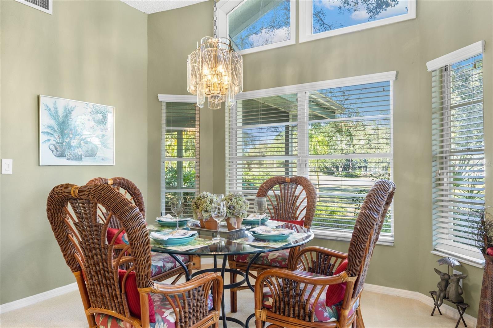 Image 13 of 45 For 235 Woodridge Circle