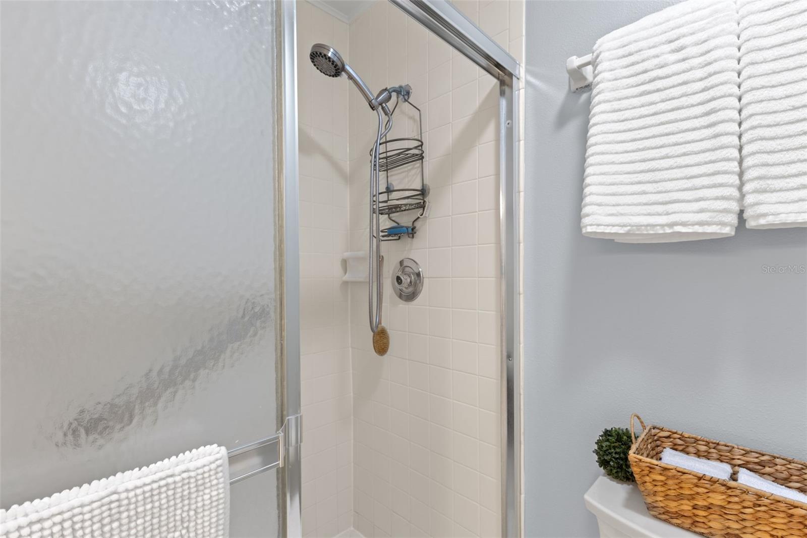 Image 31 of 45 For 235 Woodridge Circle