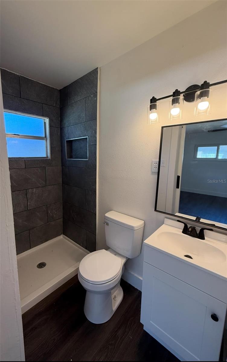 Image 9 of 15 For 2734 19th Street S