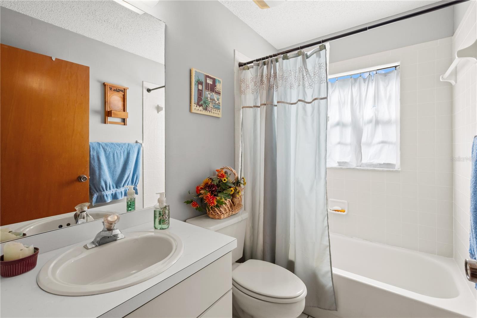 Image 23 of 49 For 11704 Bur Mac Road