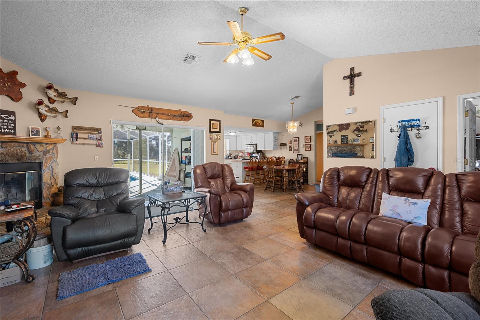 Image 8 of 49 For 11704 Bur Mac Road