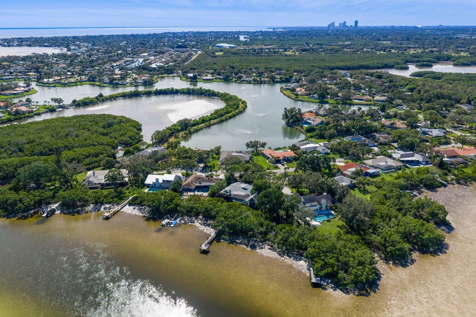 Listing photo id 68 for 1501 75th Circle Ne