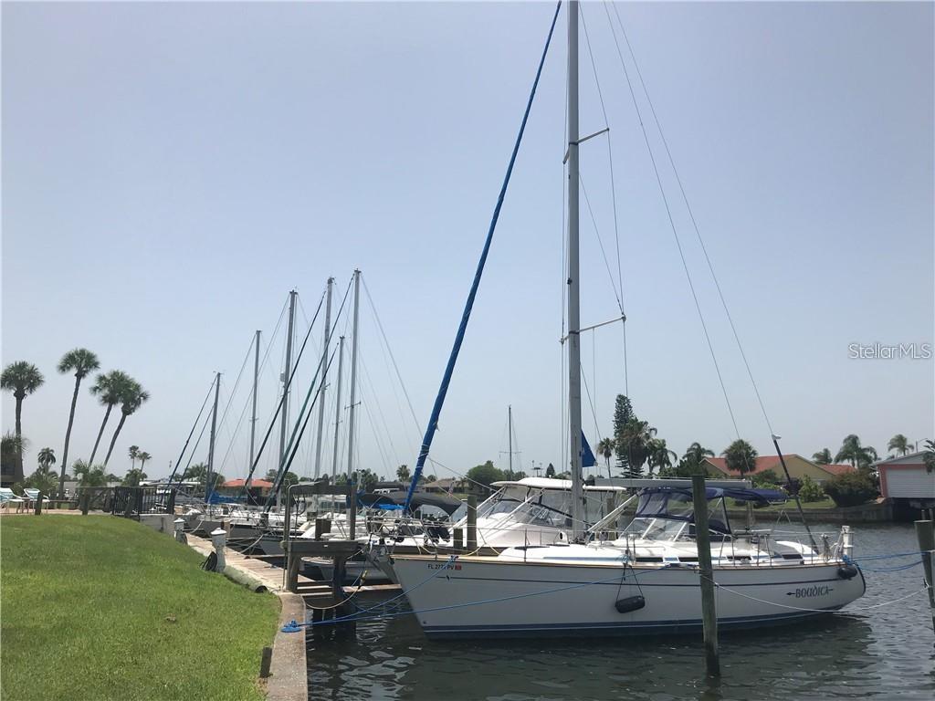 Image 12 of 23 For 1028 Apollo Beach Boulevard 311