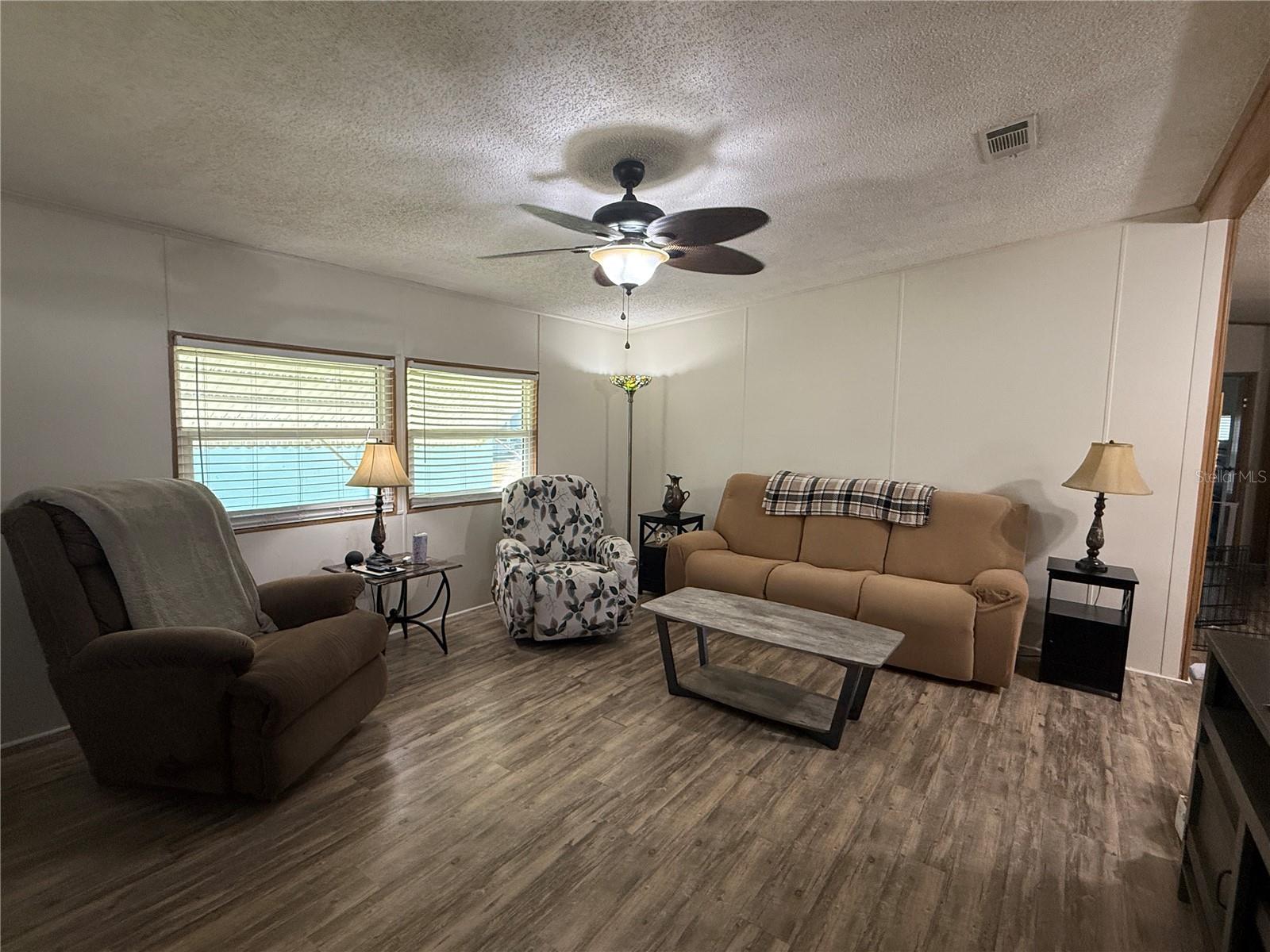 Image 8 of 32 For 3141 Great Oak St