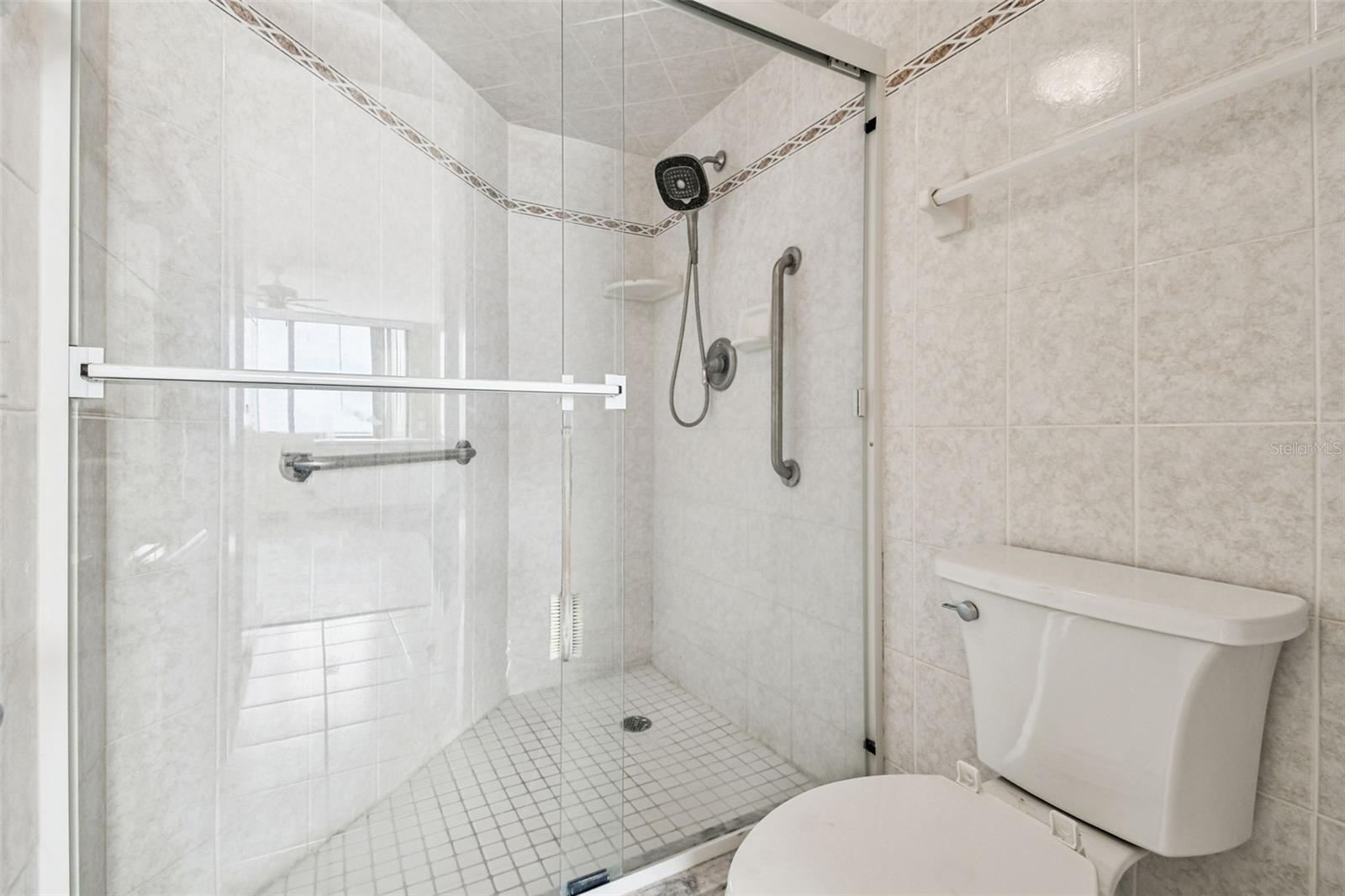 Image 14 of 49 For 6104 Palma Del Mar Boulevard S 402