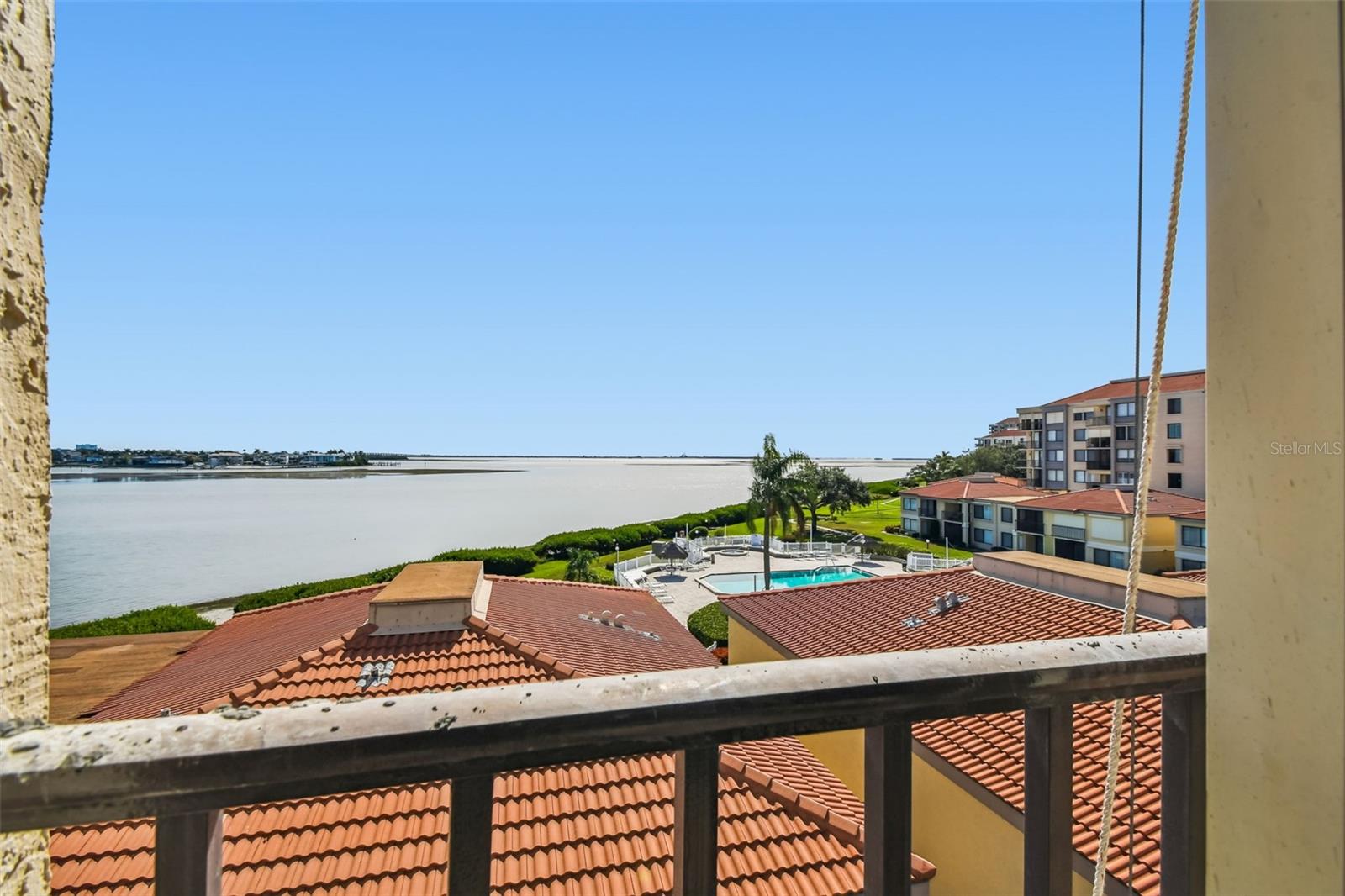 Image 25 of 49 For 6104 Palma Del Mar Boulevard S 402