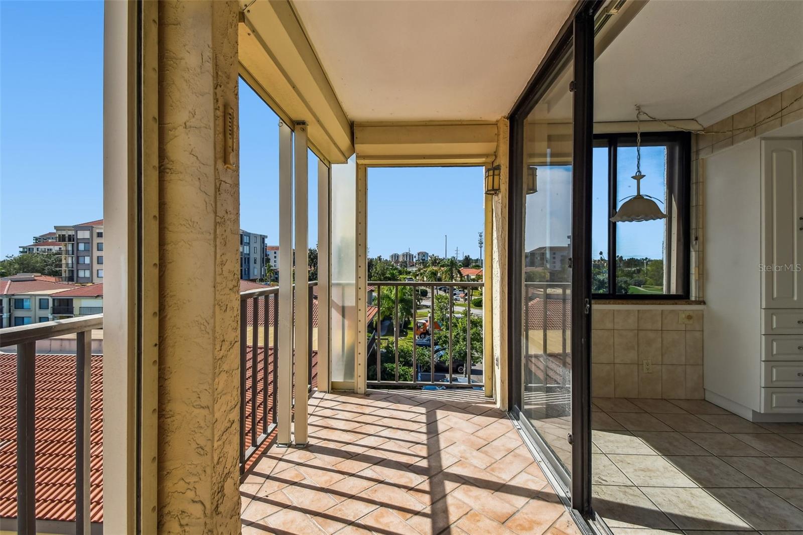 Image 26 of 49 For 6104 Palma Del Mar Boulevard S 402