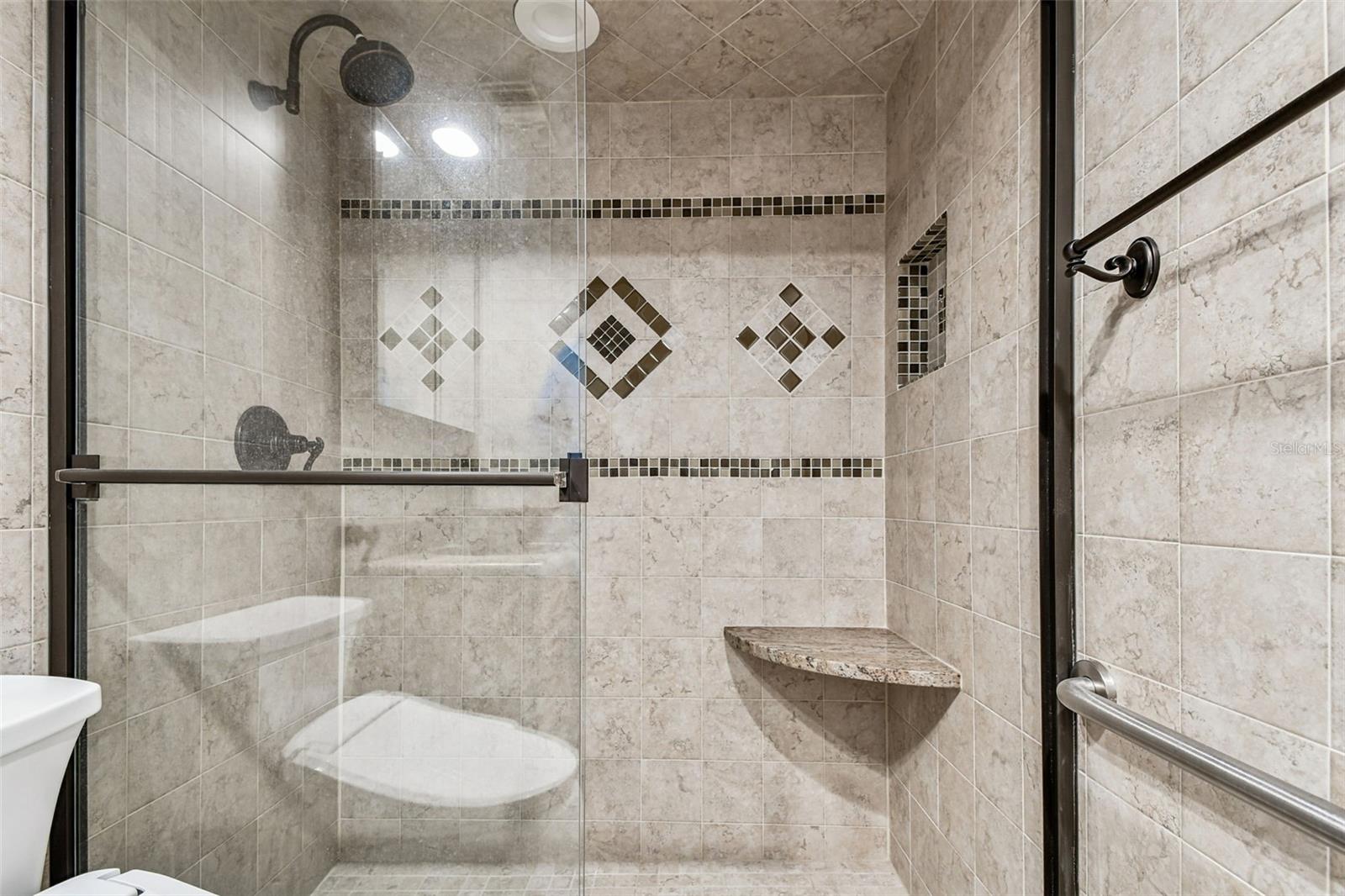 Image 31 of 49 For 6104 Palma Del Mar Boulevard S 402