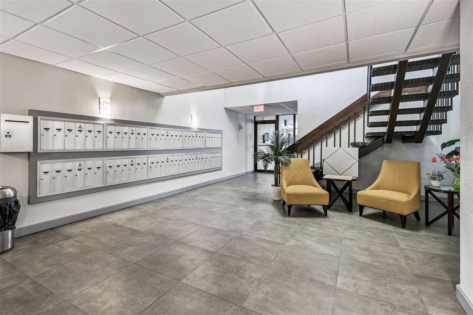 Image 37 of 49 For 6104 Palma Del Mar Boulevard S 402