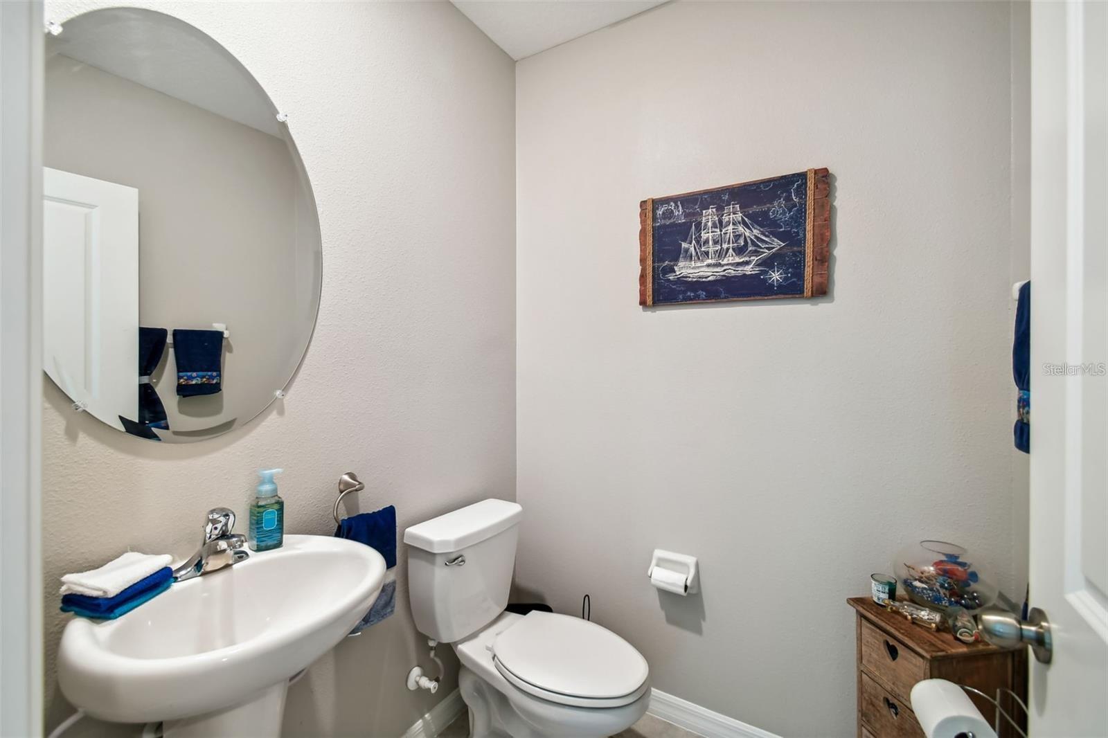 Listing photo id 24 for 7021 King Creek Drive