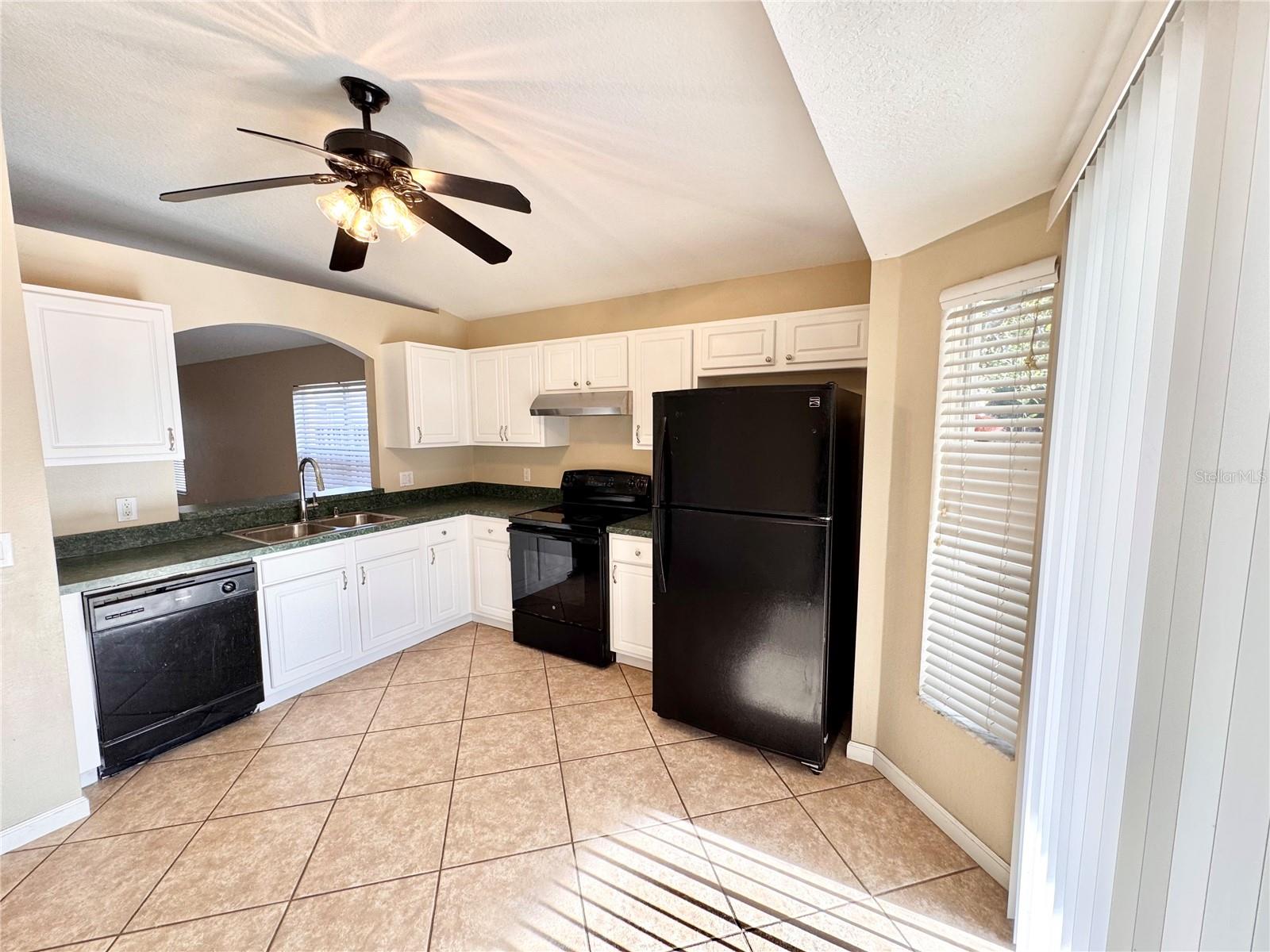 Image 20 of 94 For 18133 Lembrecht Way