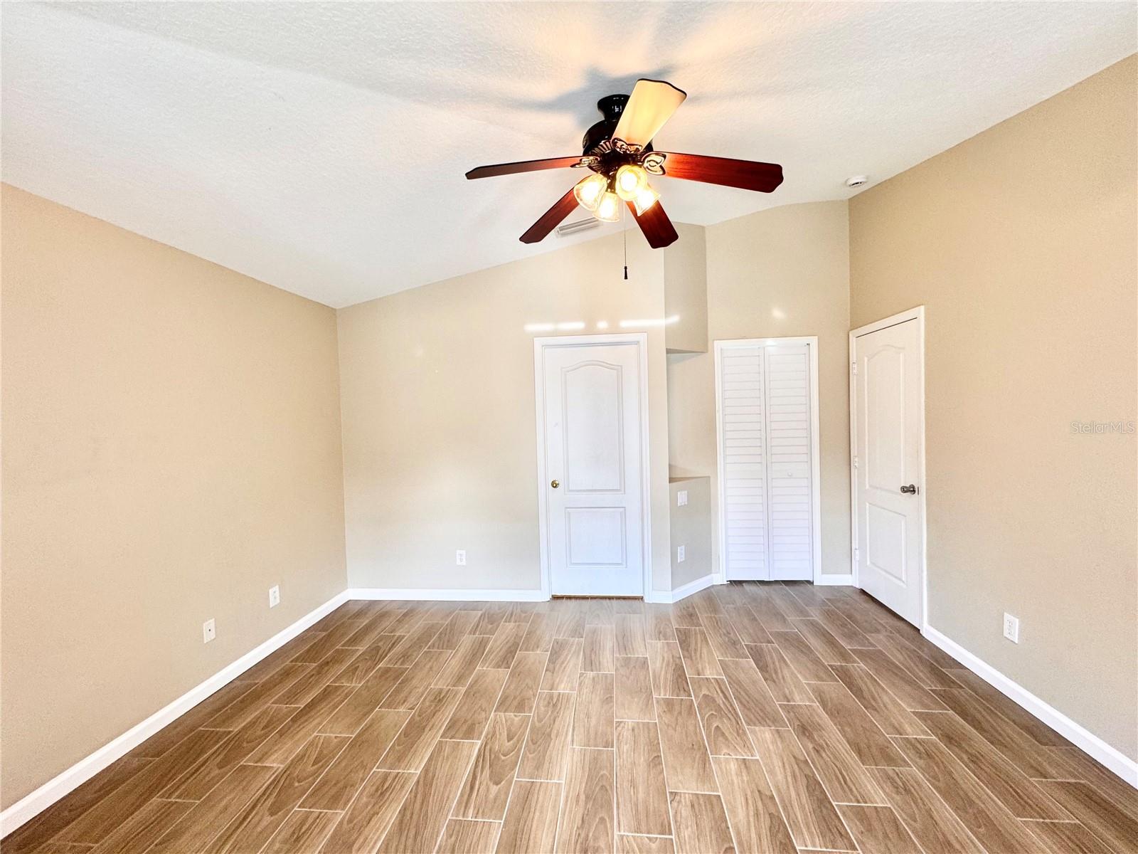 Image 36 of 94 For 18133 Lembrecht Way