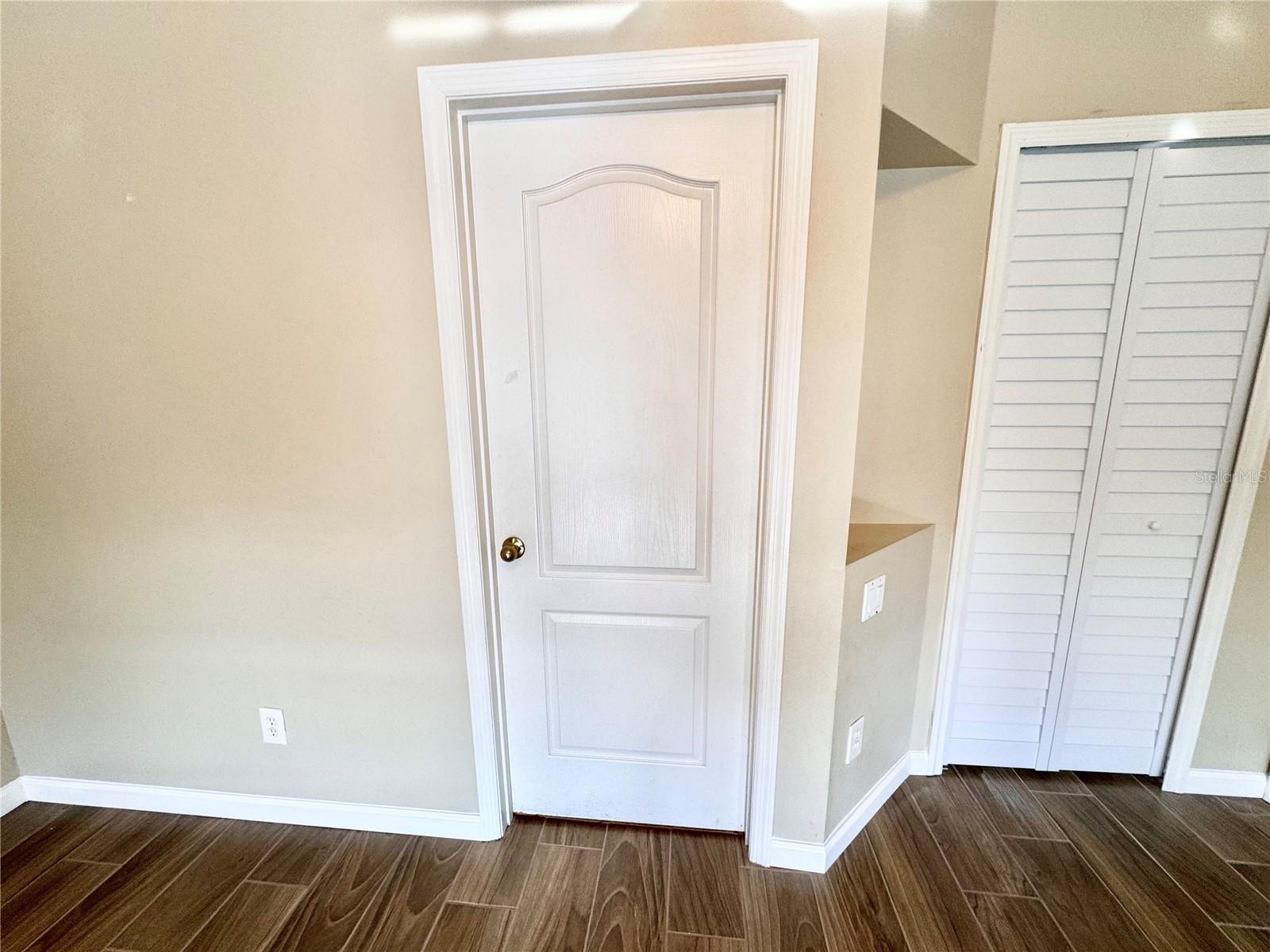 Image 37 of 94 For 18133 Lembrecht Way