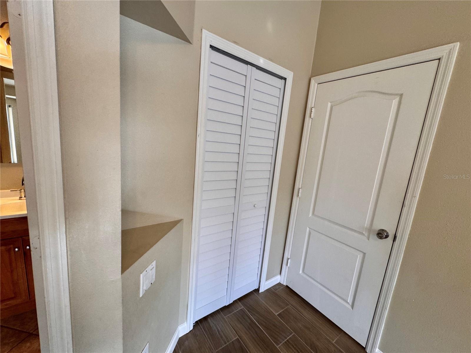 Image 45 of 94 For 18133 Lembrecht Way