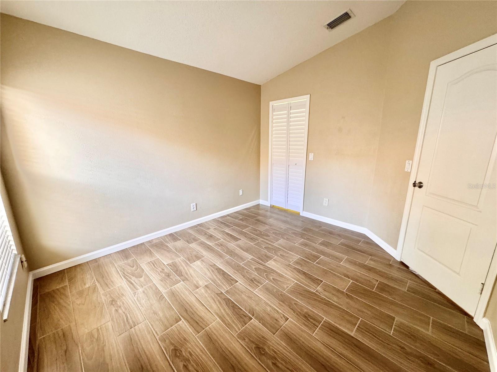 Image 70 of 94 For 18133 Lembrecht Way