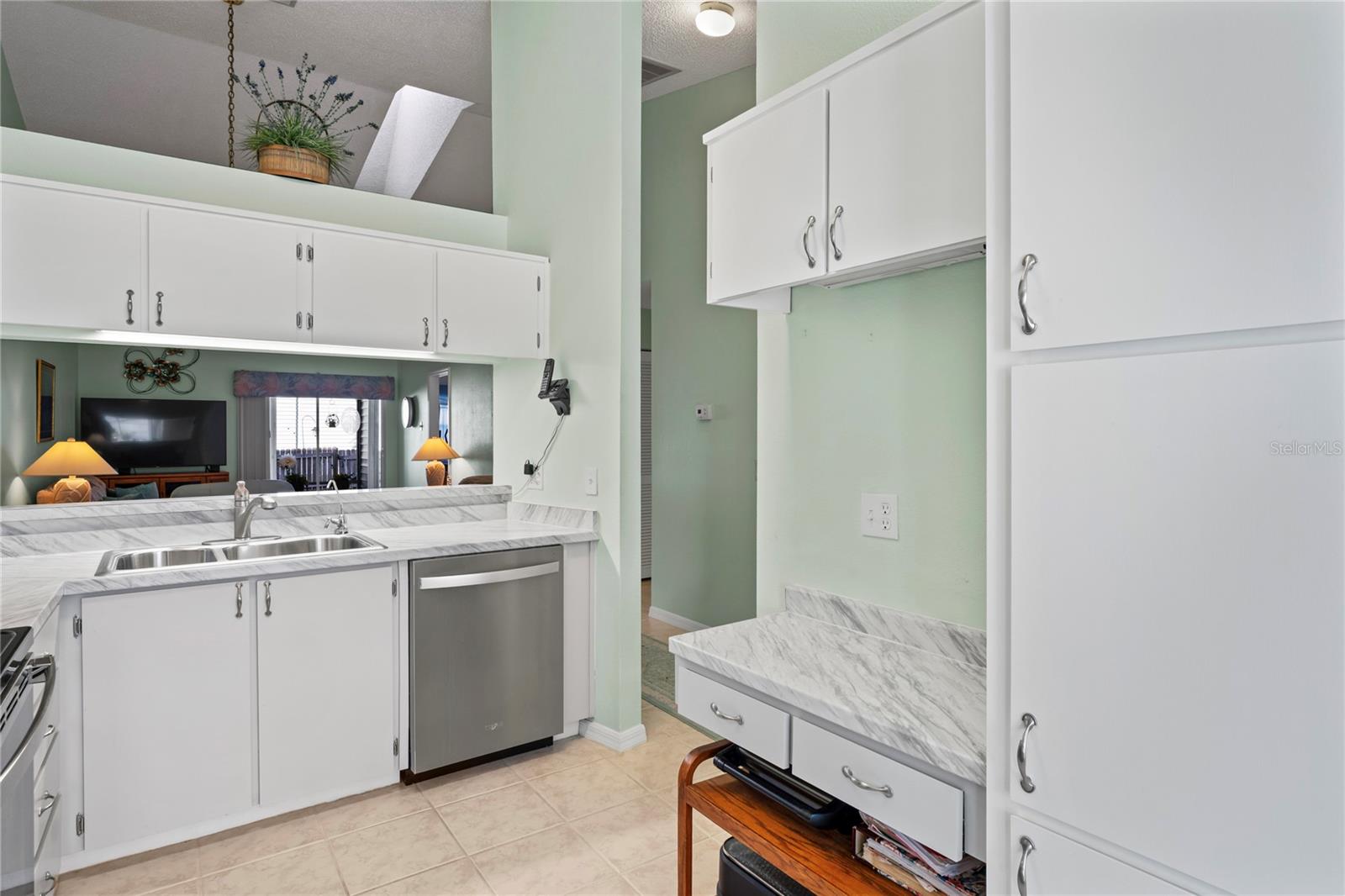 Image 15 of 59 For 39650 Us Highway 19 N 912