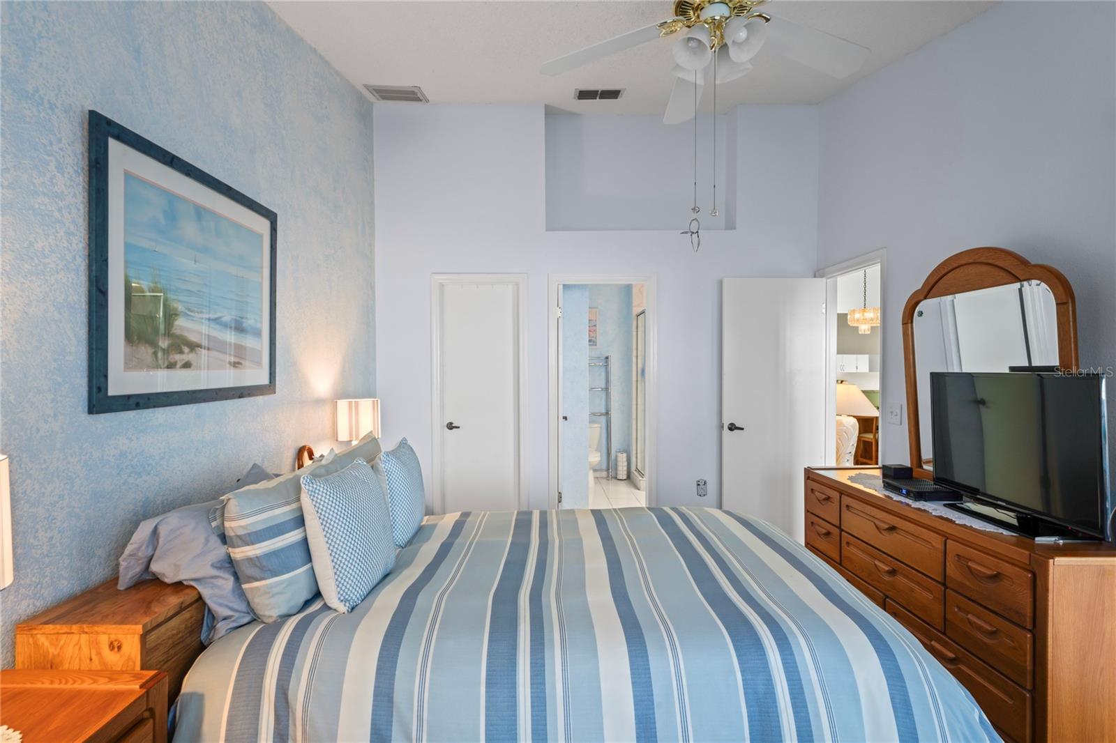 Image 23 of 59 For 39650 Us Highway 19 N 912