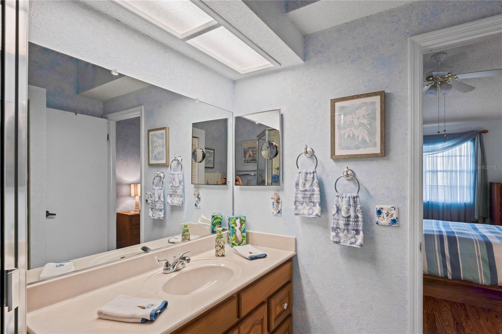 Image 28 of 59 For 39650 Us Highway 19 N 912