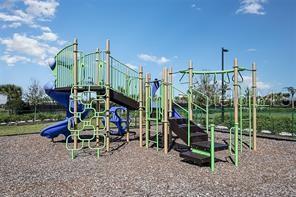 Image 19 of 19 For 32105 Powderpuff Mimosa Drive