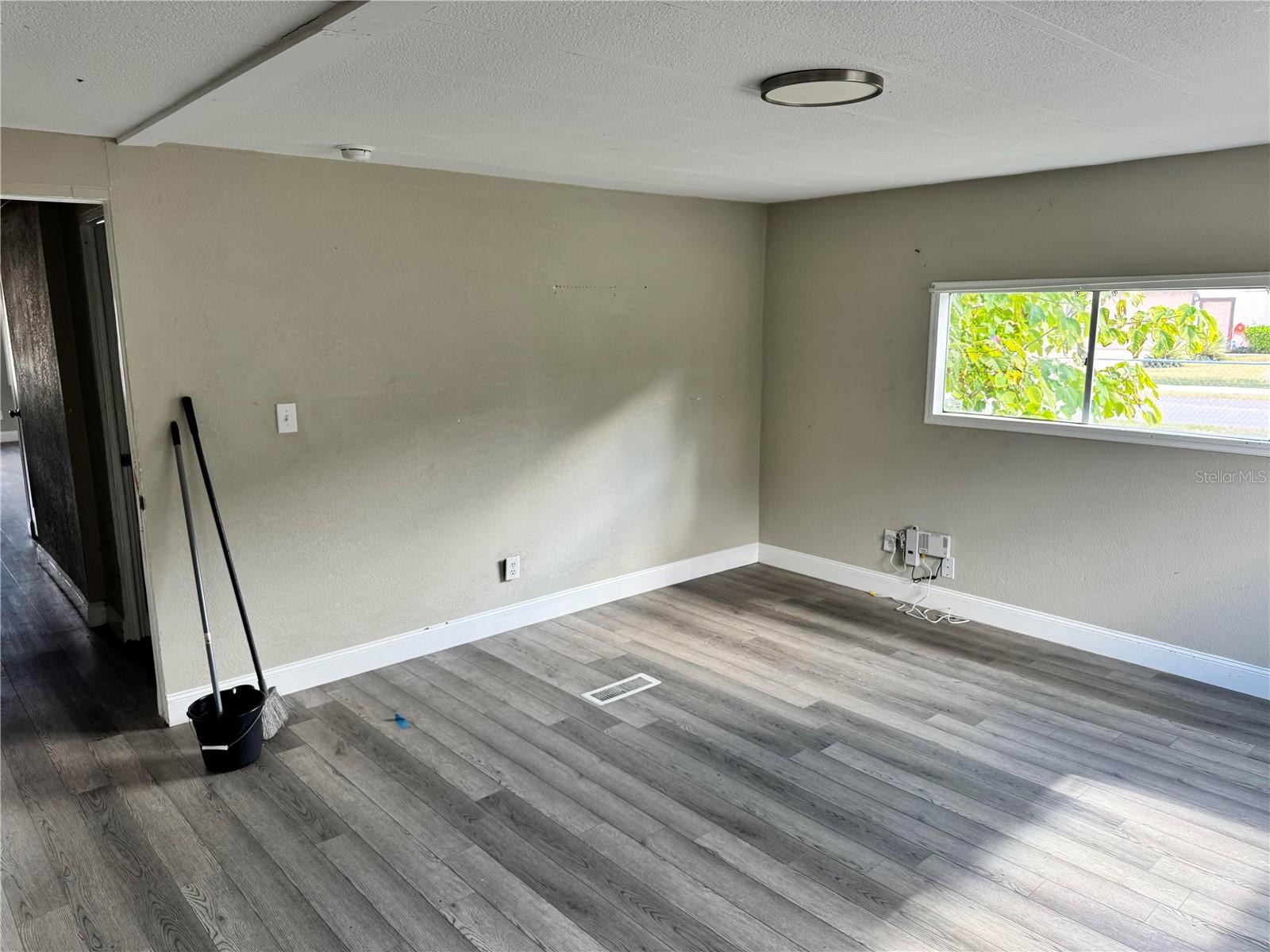 Image 16 of 24 For 3402 Pearson Road