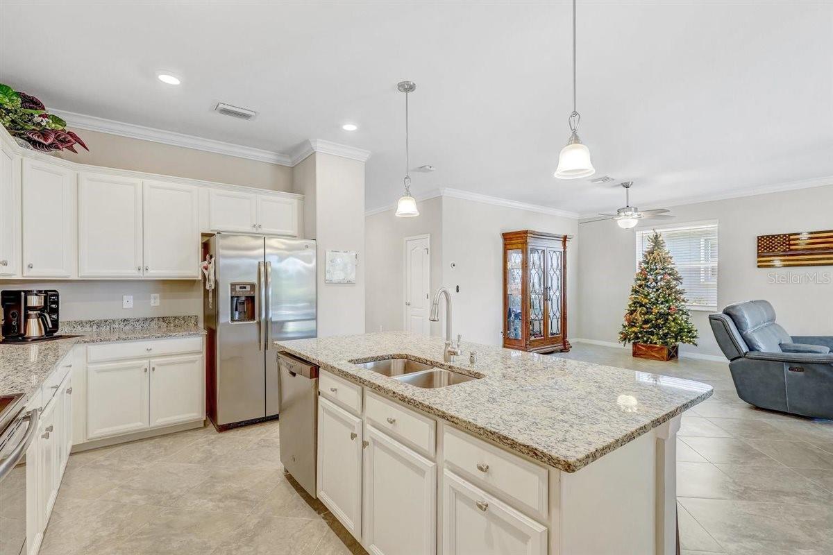 Image 7 of 44 For 9481 Ruscello Court