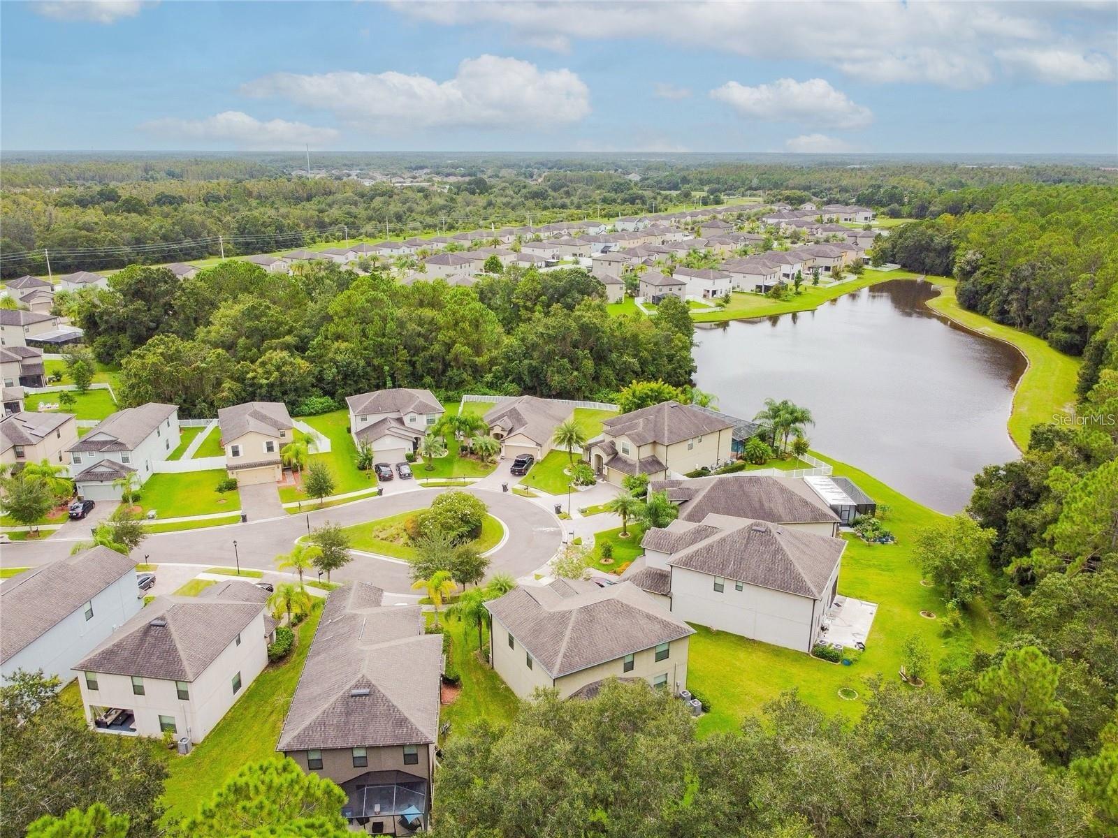 Image 11 of 27 For 9908 Spice Bush Court