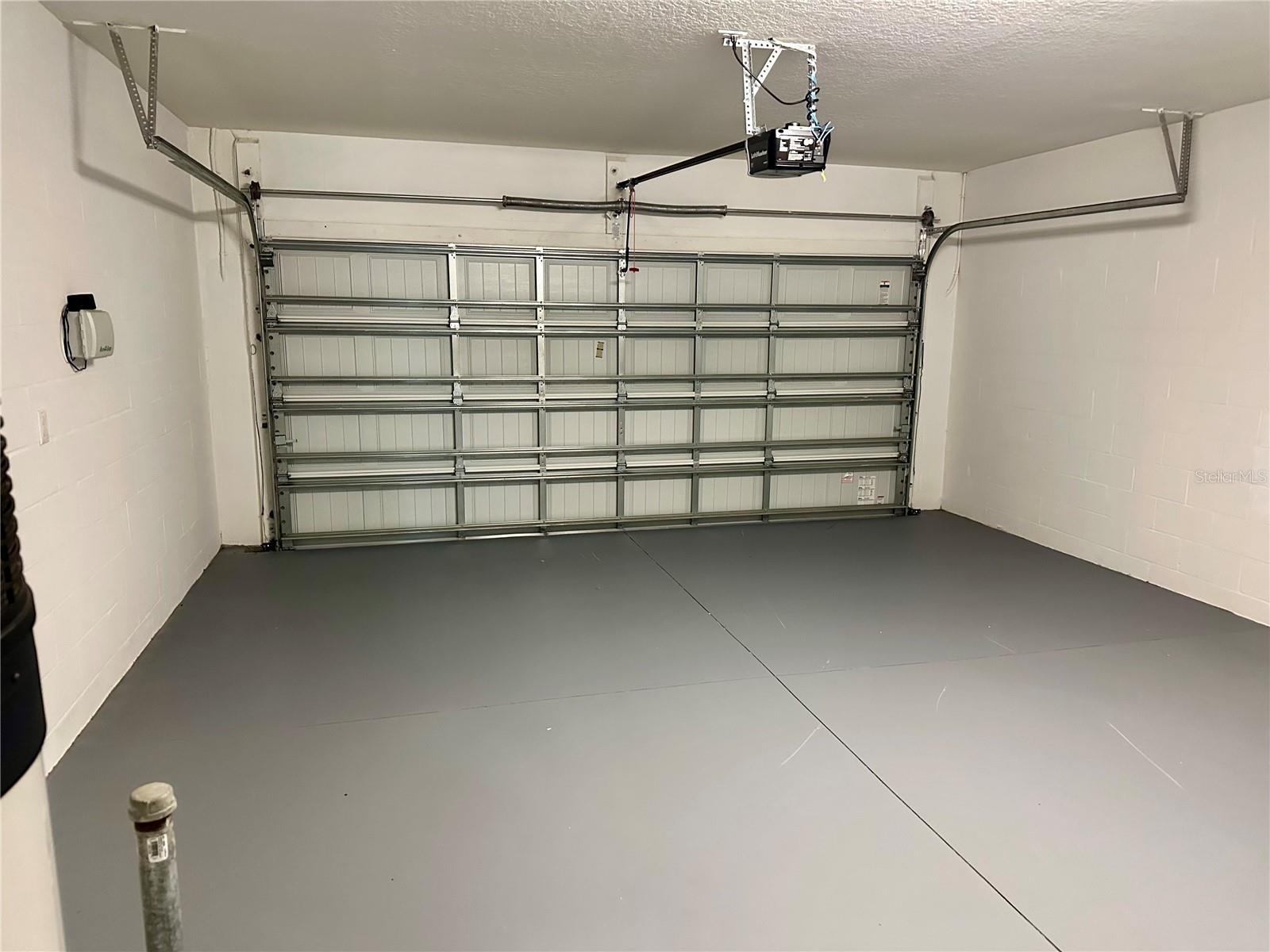 Image 21 of 27 For 9908 Spice Bush Court