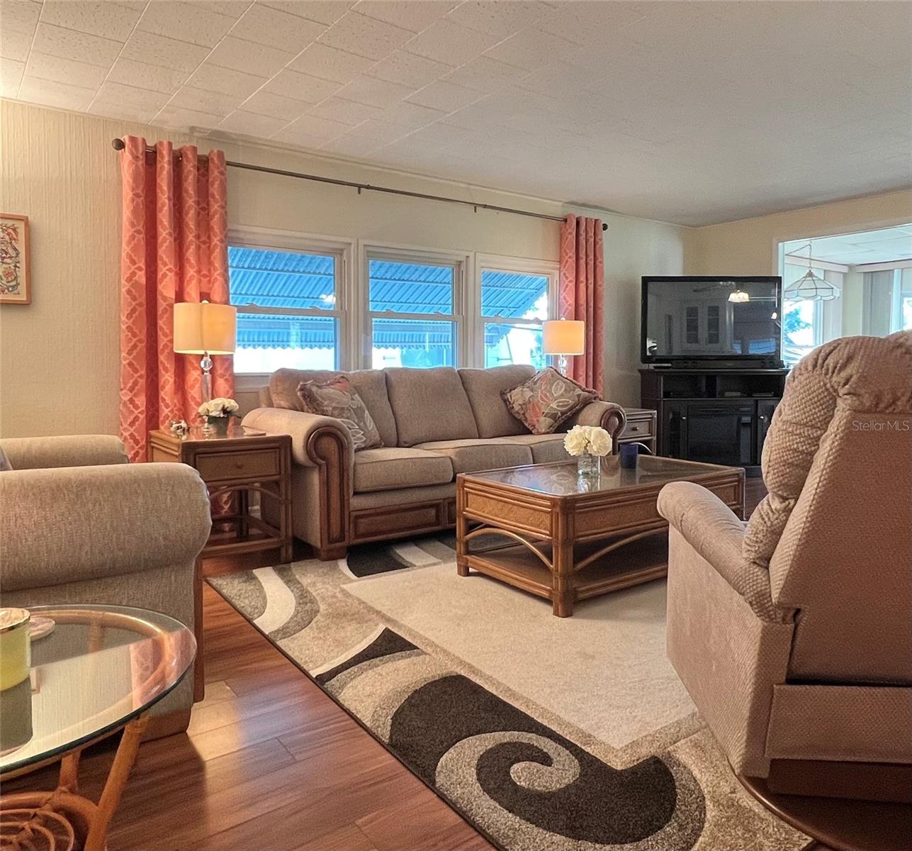 Image 14 of 89 For 1100 Belcher Road S 473