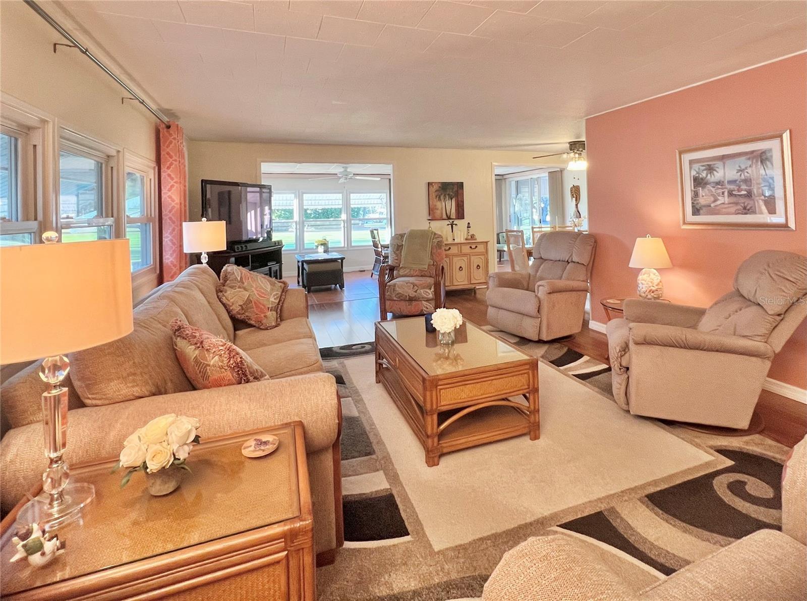 Image 16 of 89 For 1100 Belcher Road S 473