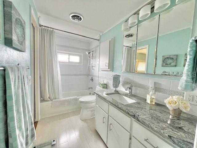 Image 40 of 89 For 1100 Belcher Road S 473