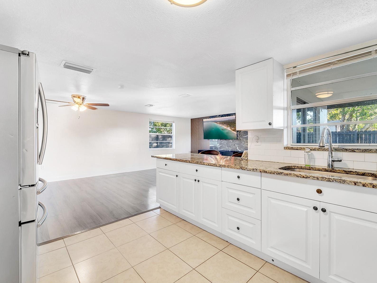 Image 28 of 40 For 7210 Embassy Boulevard