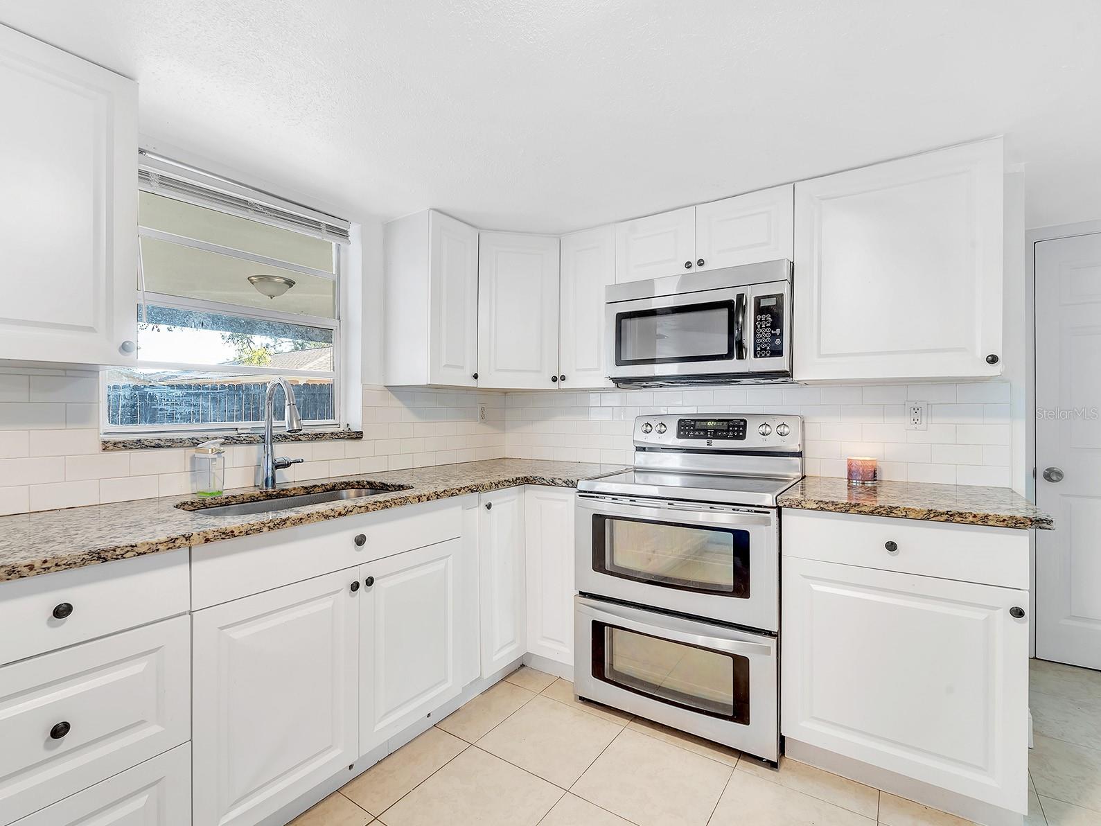 Image 29 of 40 For 7210 Embassy Boulevard